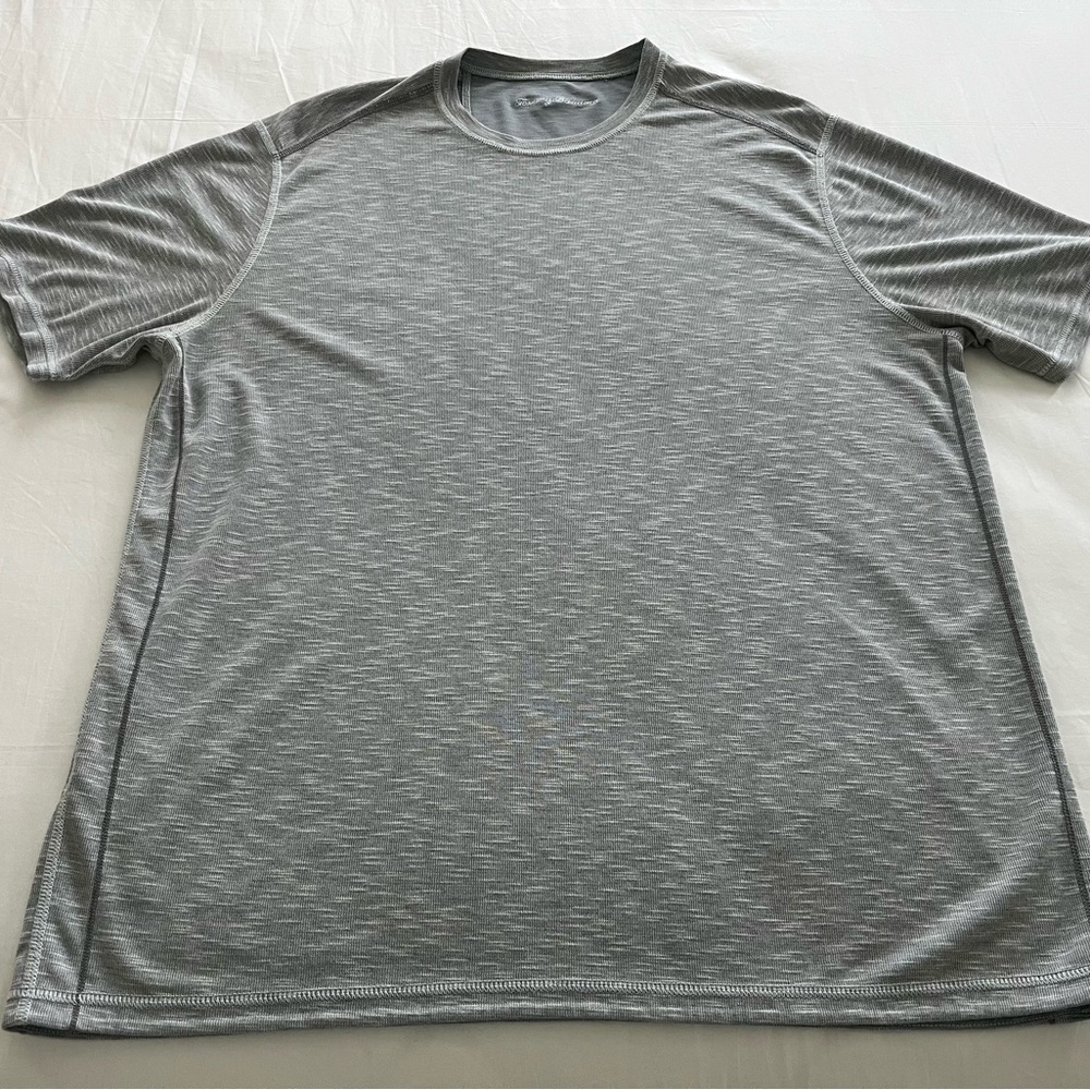 Tommy Bahama Gray Short Sleeve Tee Lightweight Crew